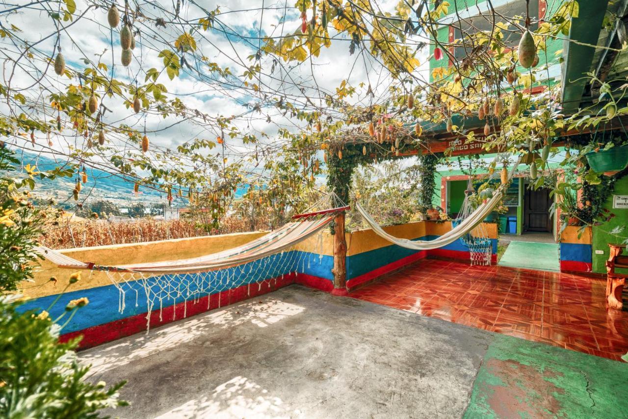 אוטהוואלו Green House Araque Inn מראה חיצוני תמונה